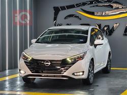 نيسان فيرسا